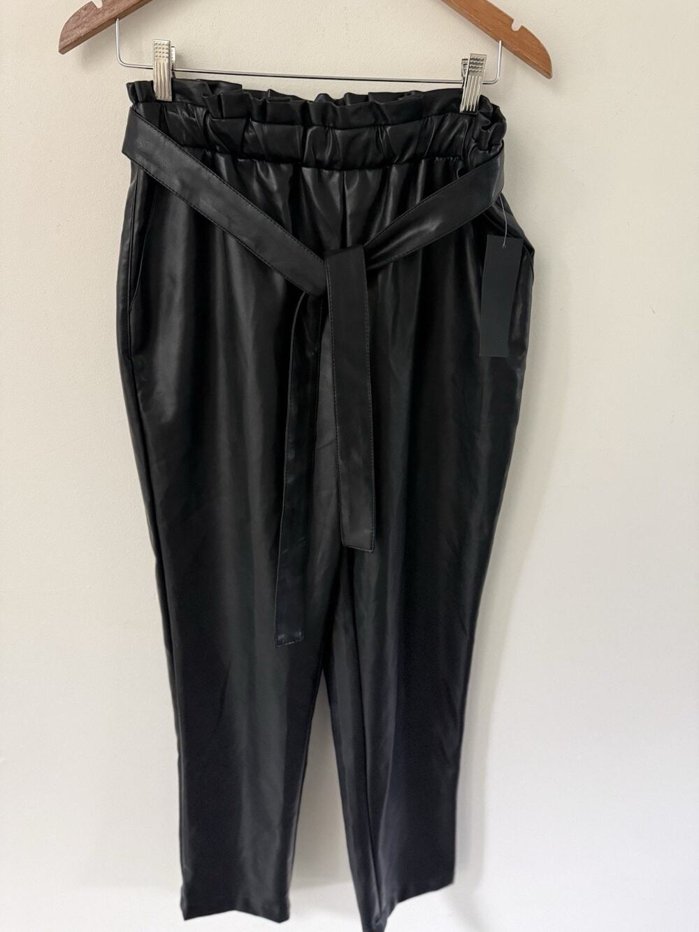 Bagatelle Women's Black Faux Leather Paperbag Waist Belted Tapered Pants Size S